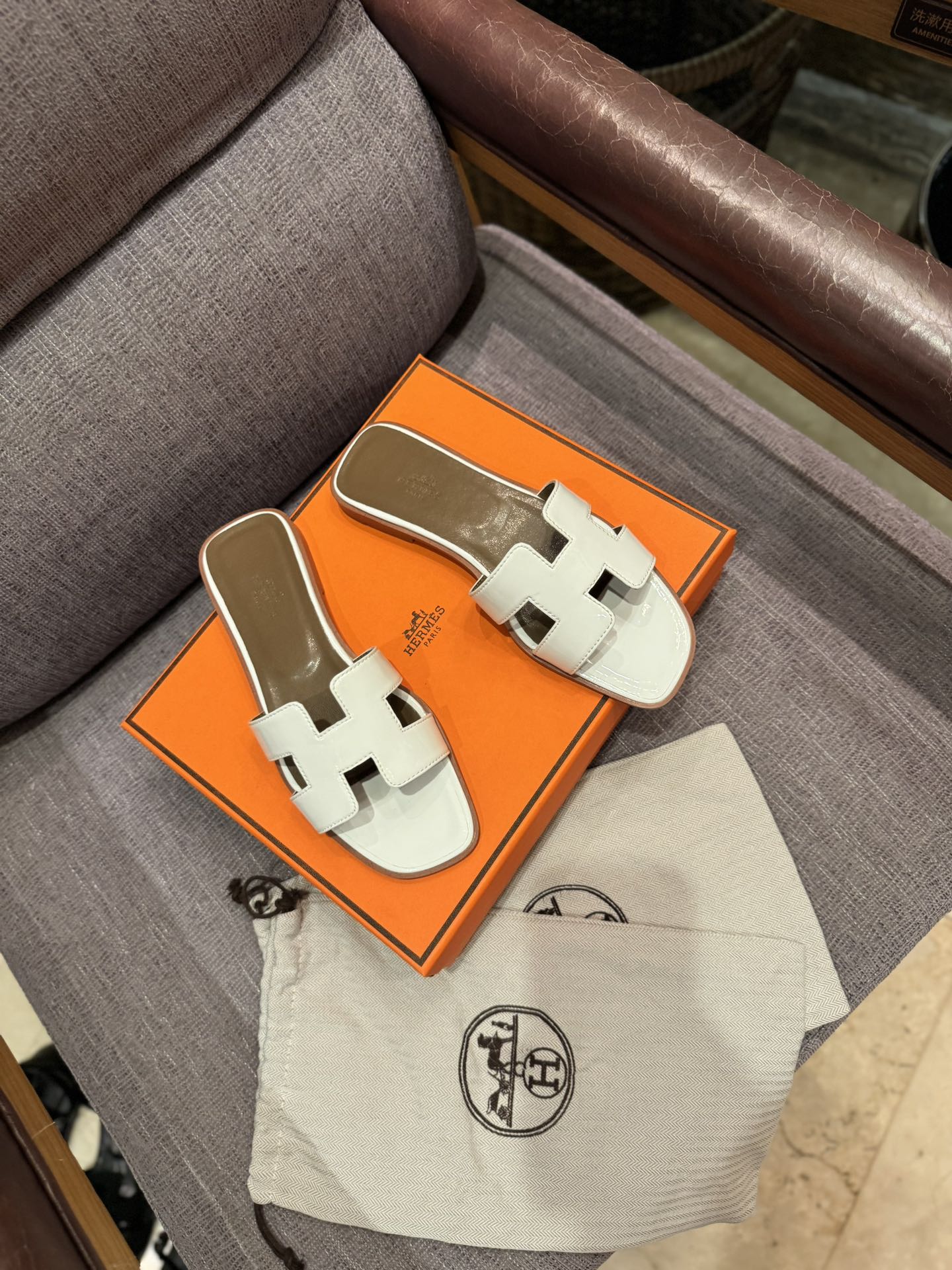 1ZH234Z Popular Slippers