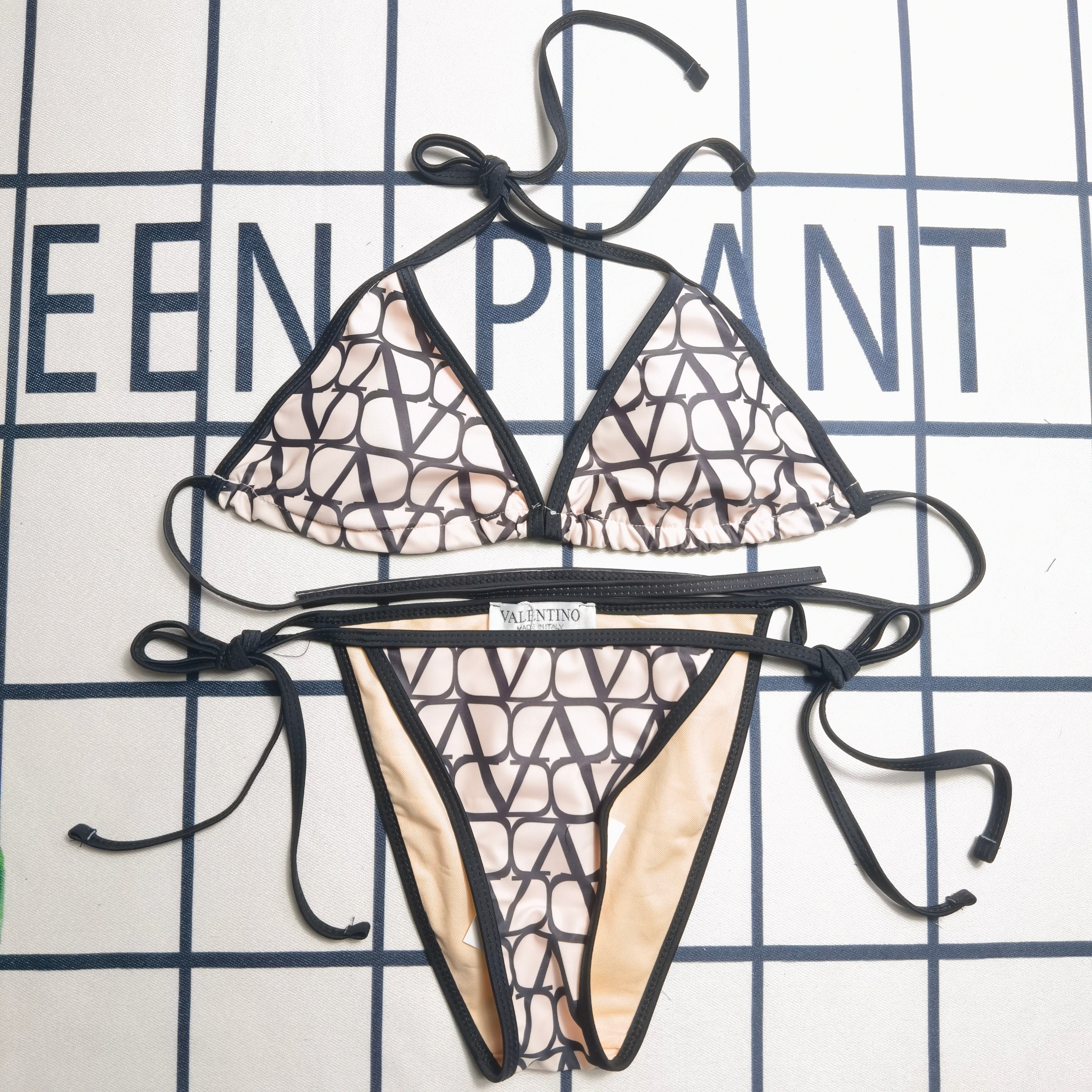 146RVL128Y Popular Bikini swimsuit