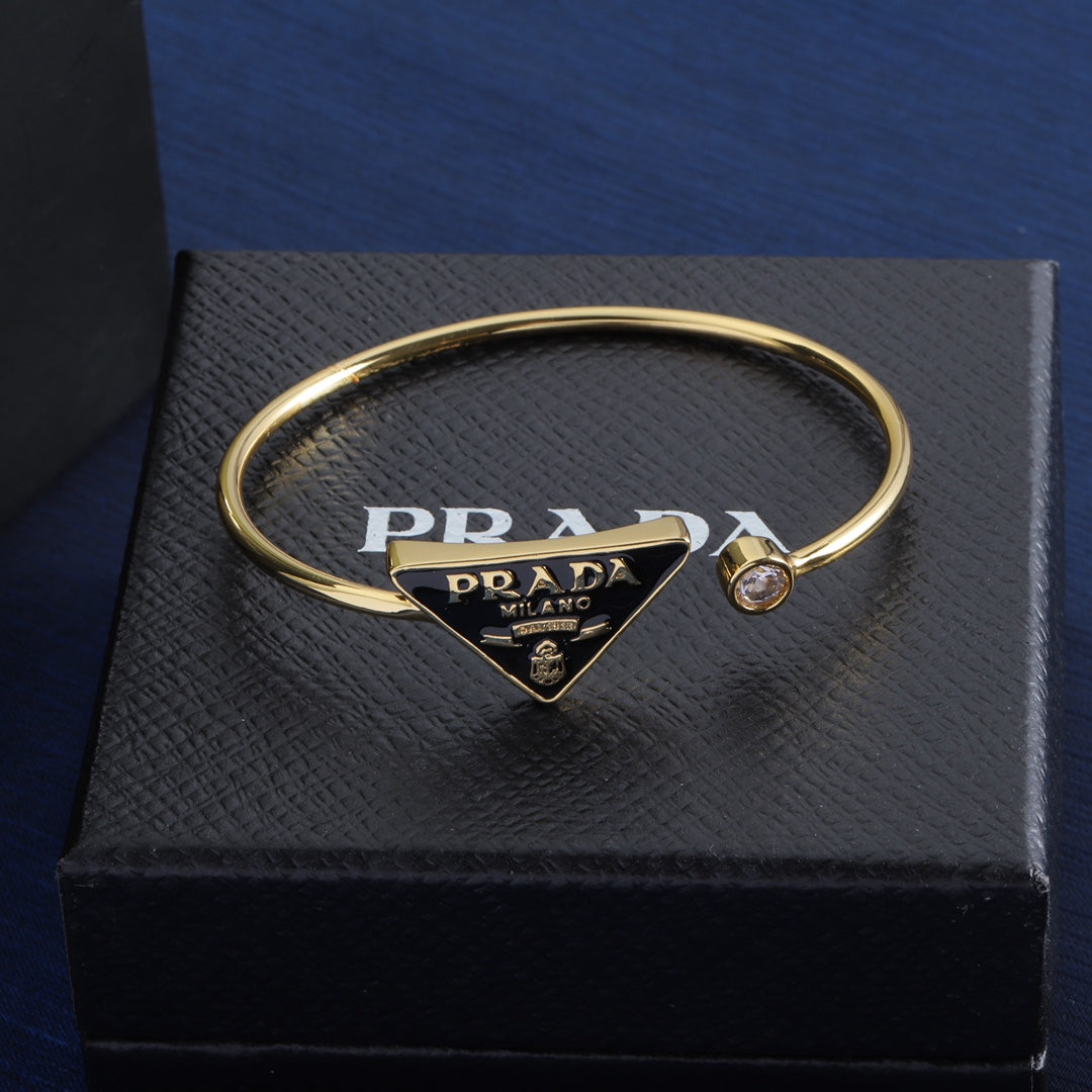 1YPD68K  Popular Bracelets