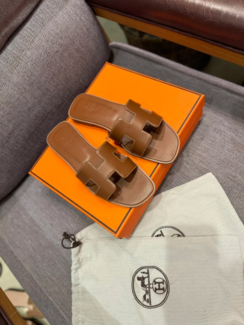 1ZH233Z Popular Slippers
