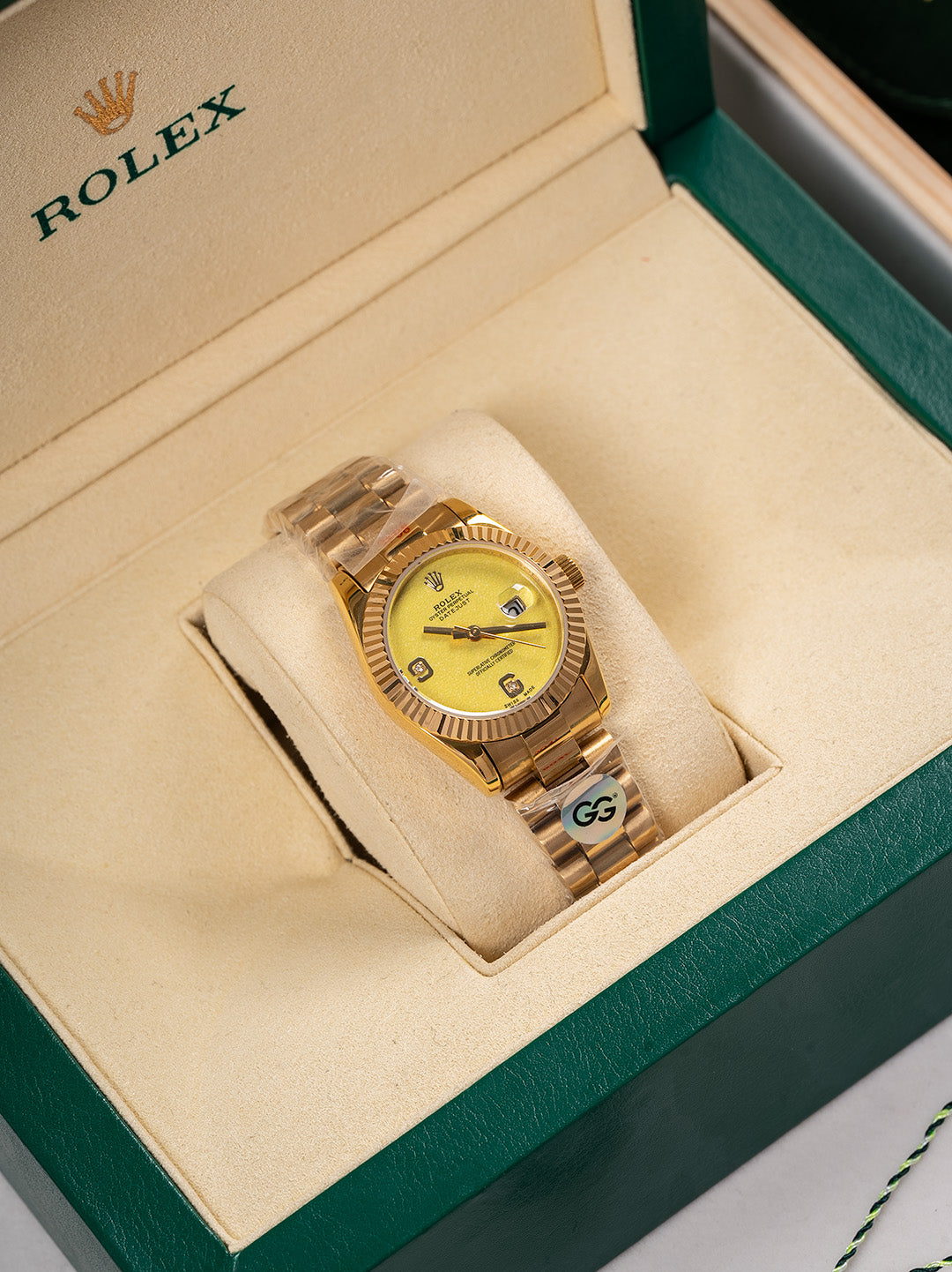 136RL13L Popular Watches