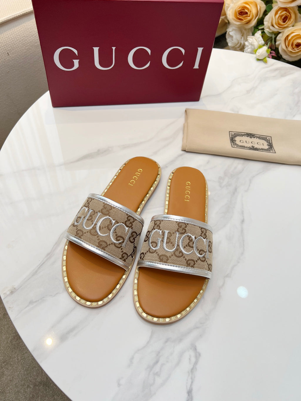 255QB29Z Popular Slippers