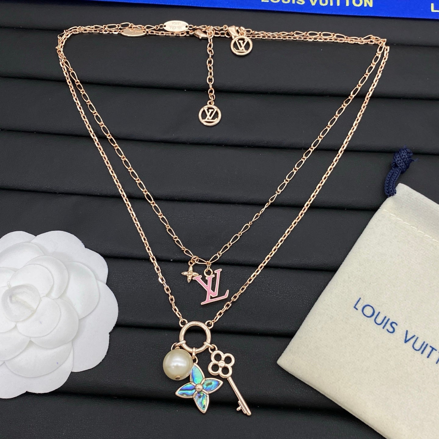 15QE15X Popular Necklace