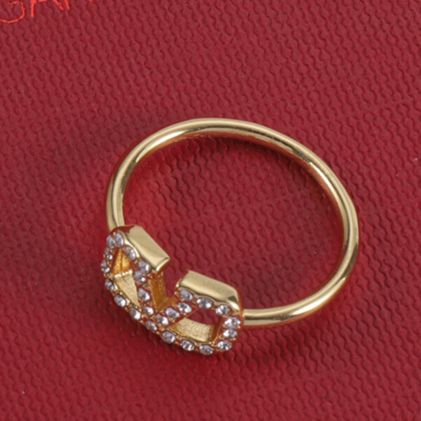 136NVL70J Popular Rings