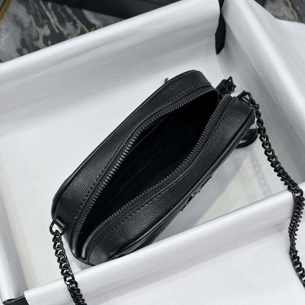B1R46SL5  Popular leather bags