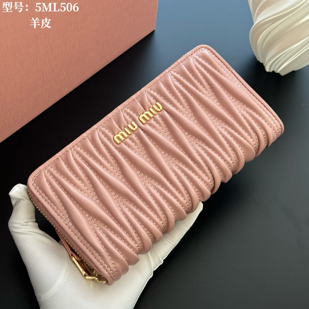 146PA123B Popular leather wallets