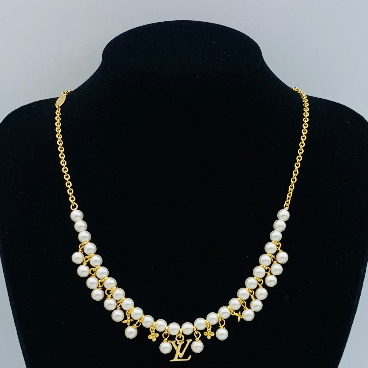 15QE81X Popular Necklace