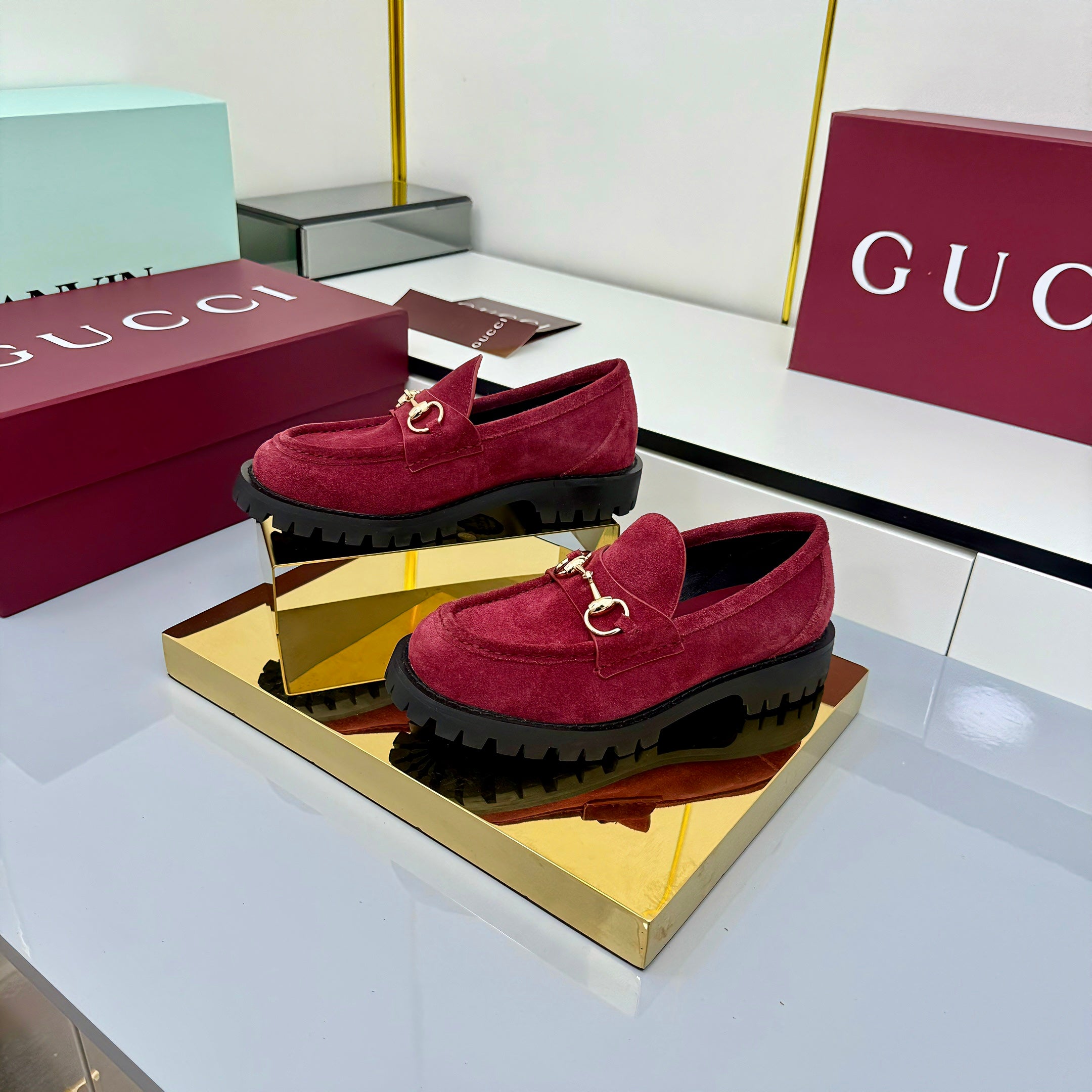2105QB304Z Popular high-quality Shoes