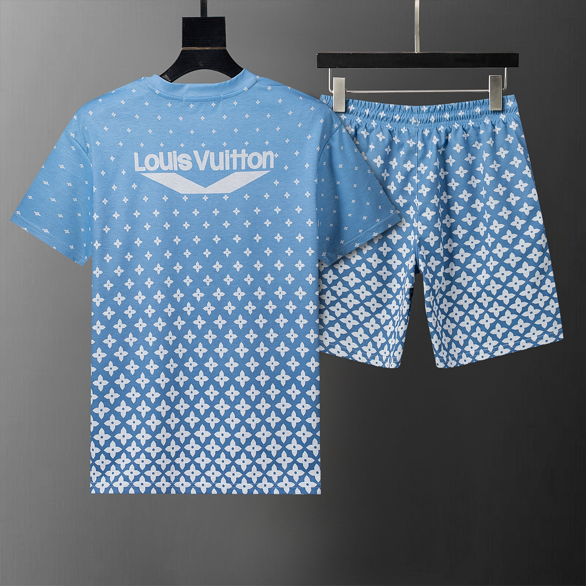 135RE121U  Popular shirt and shorts set