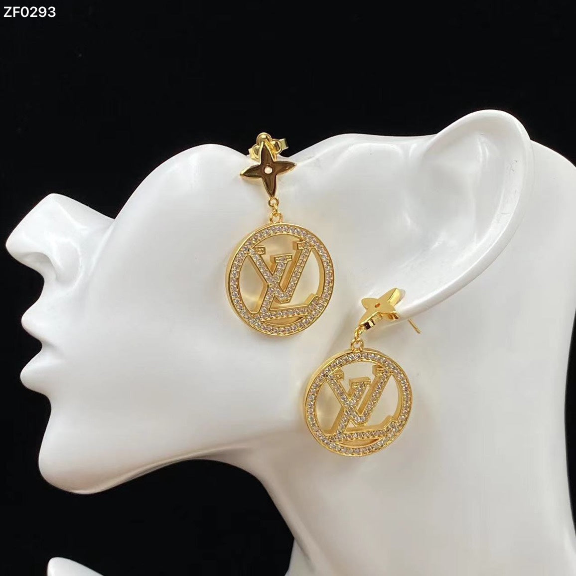 15ZE76E Popular Earrings