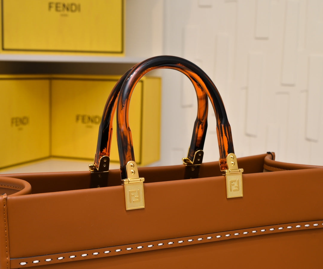 136PF104B Popular leather bag