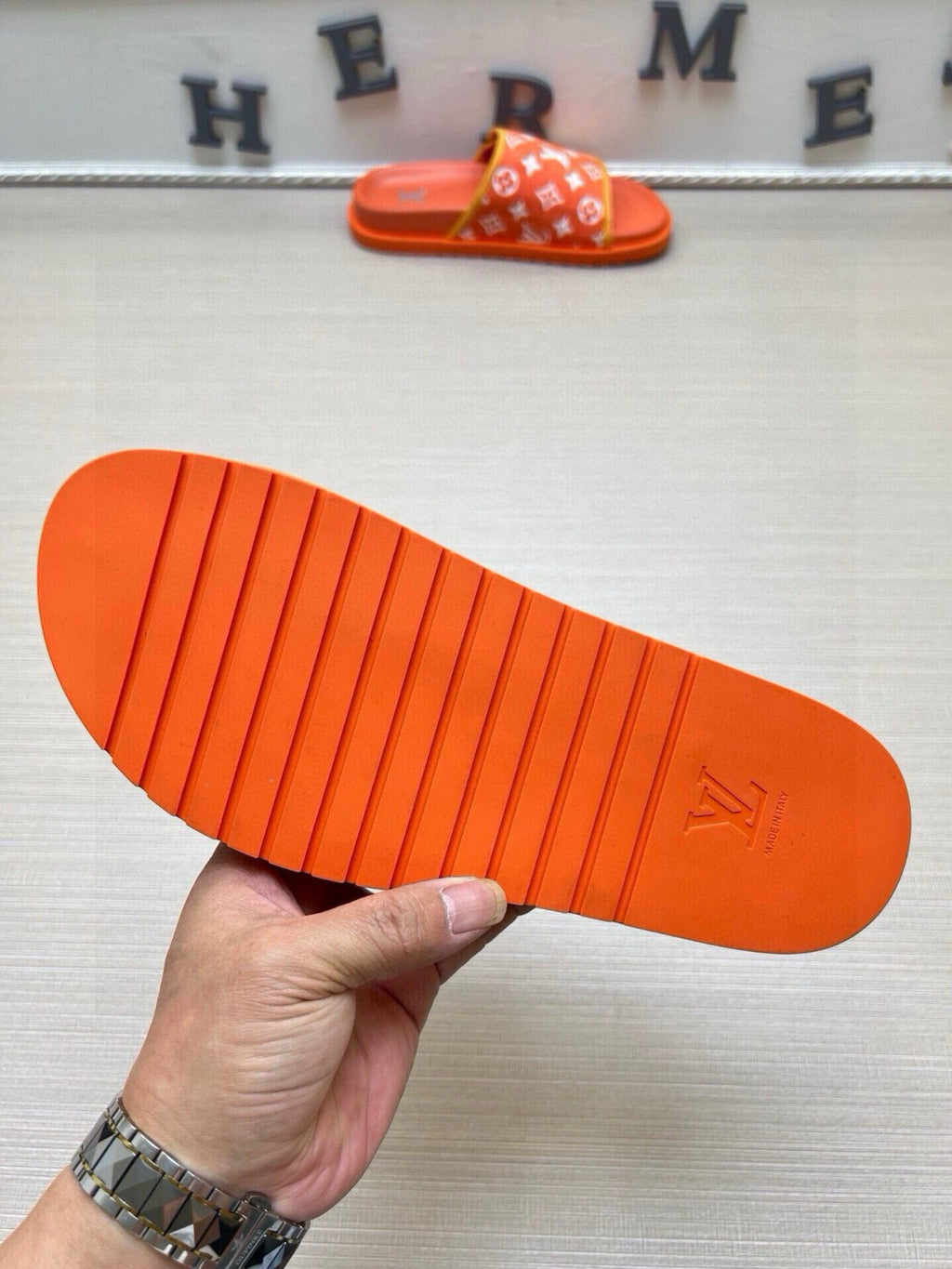 5QE4Z Popular Slippers
