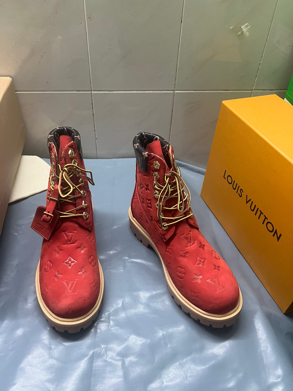 2105QE382Z Popular high-quality leather Boots