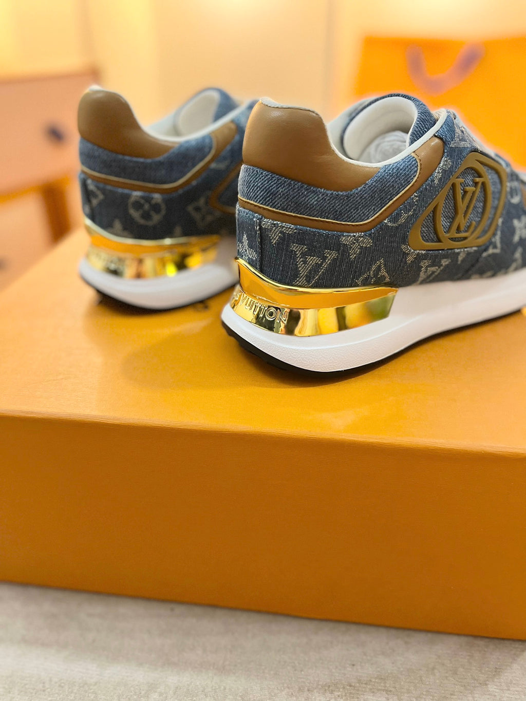Z2P36E60 Popular high-quality leather Shoes