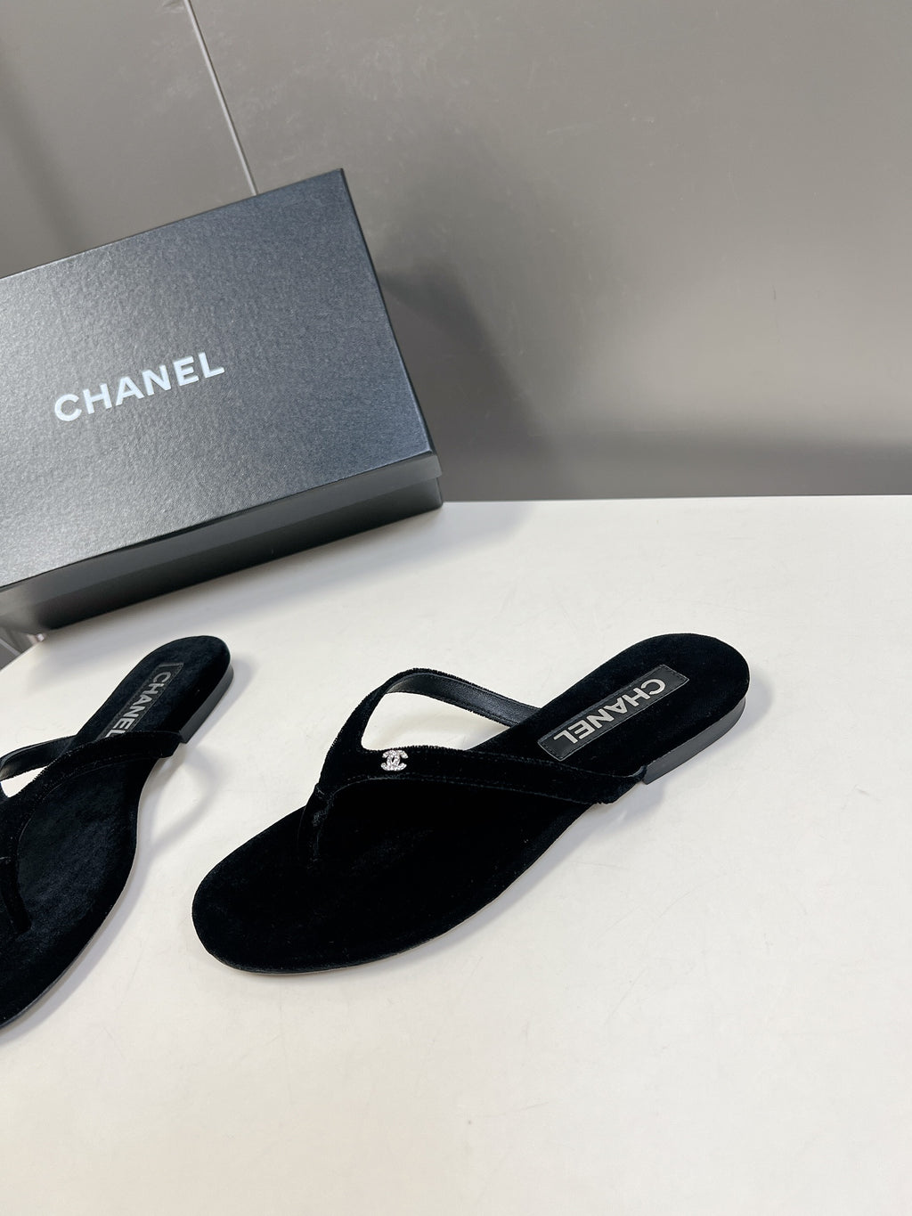 14C15Z Popular slippers