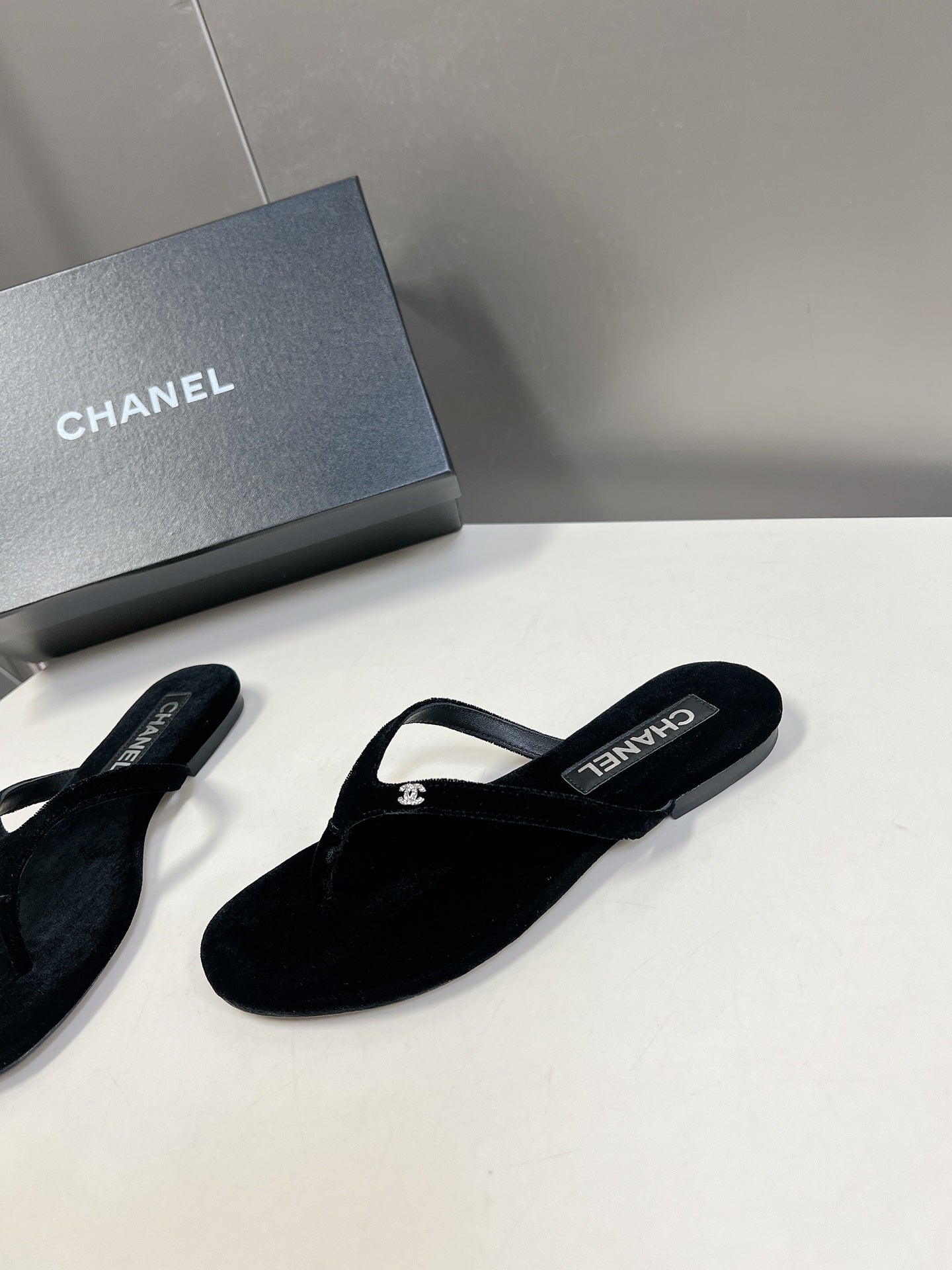 14C15Z Popular slippers