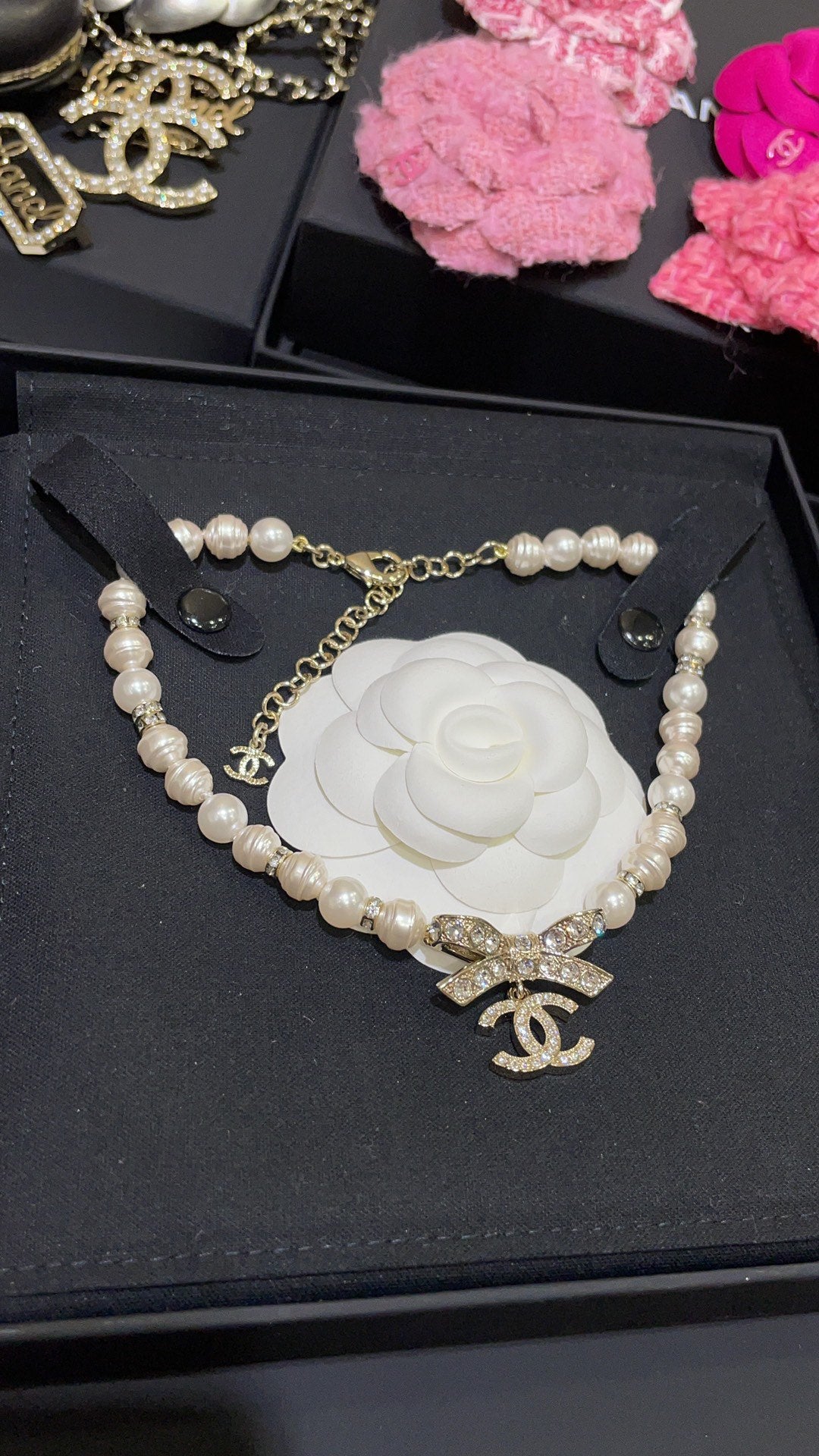 55QC243X Popular Necklace