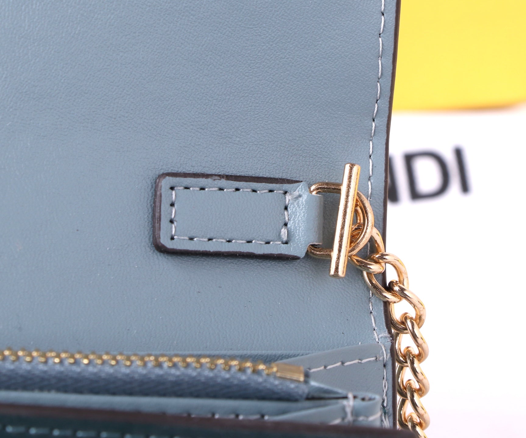 136PF103B Popular leather bag