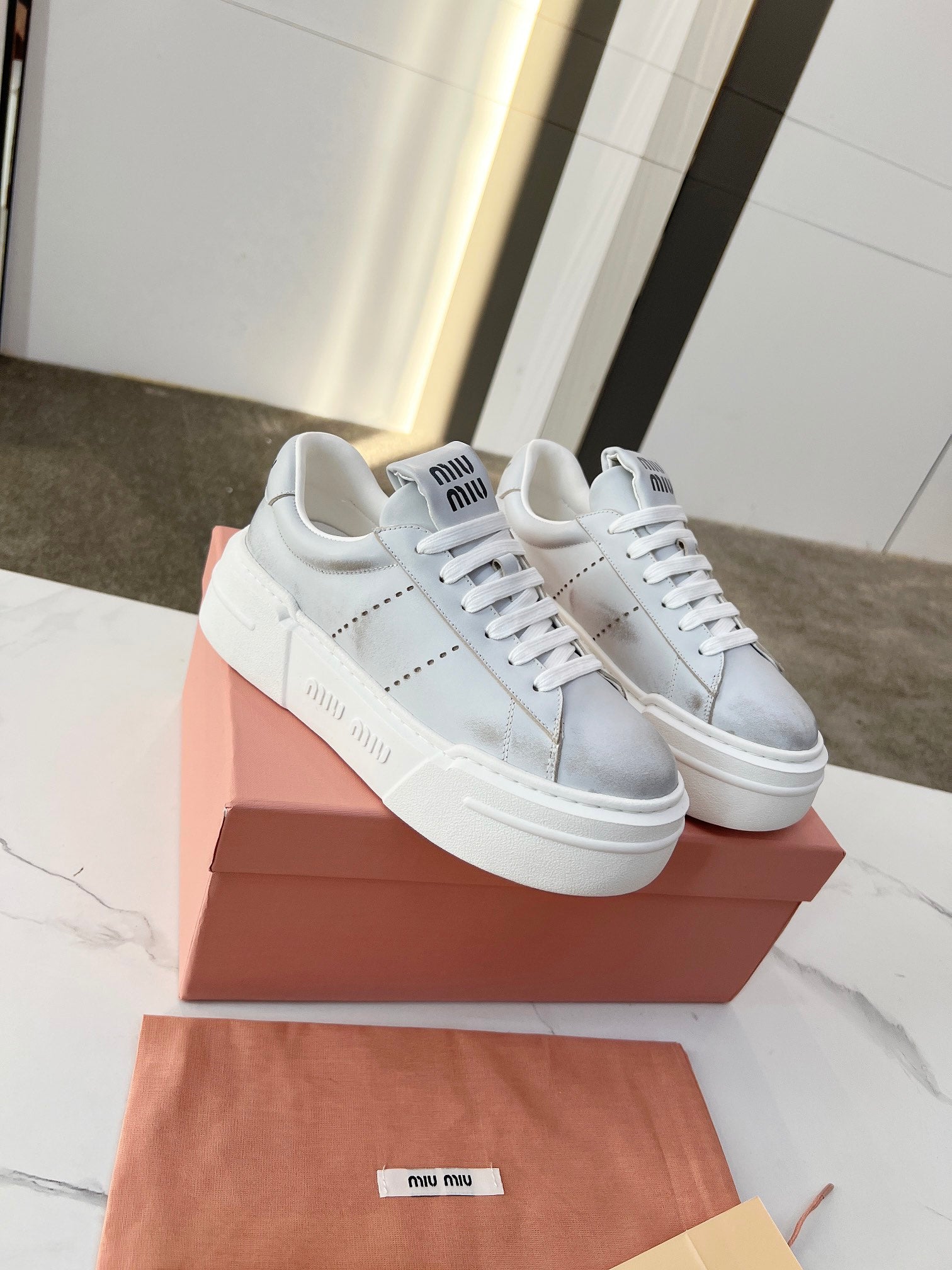 285ZA55Z Popular high-quality shoes