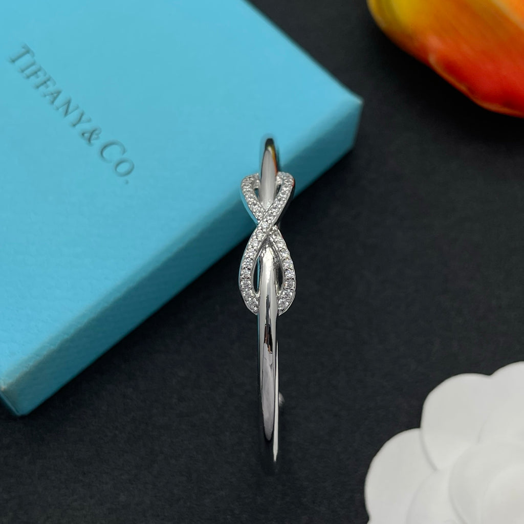 136NT88K Popular Bracelets