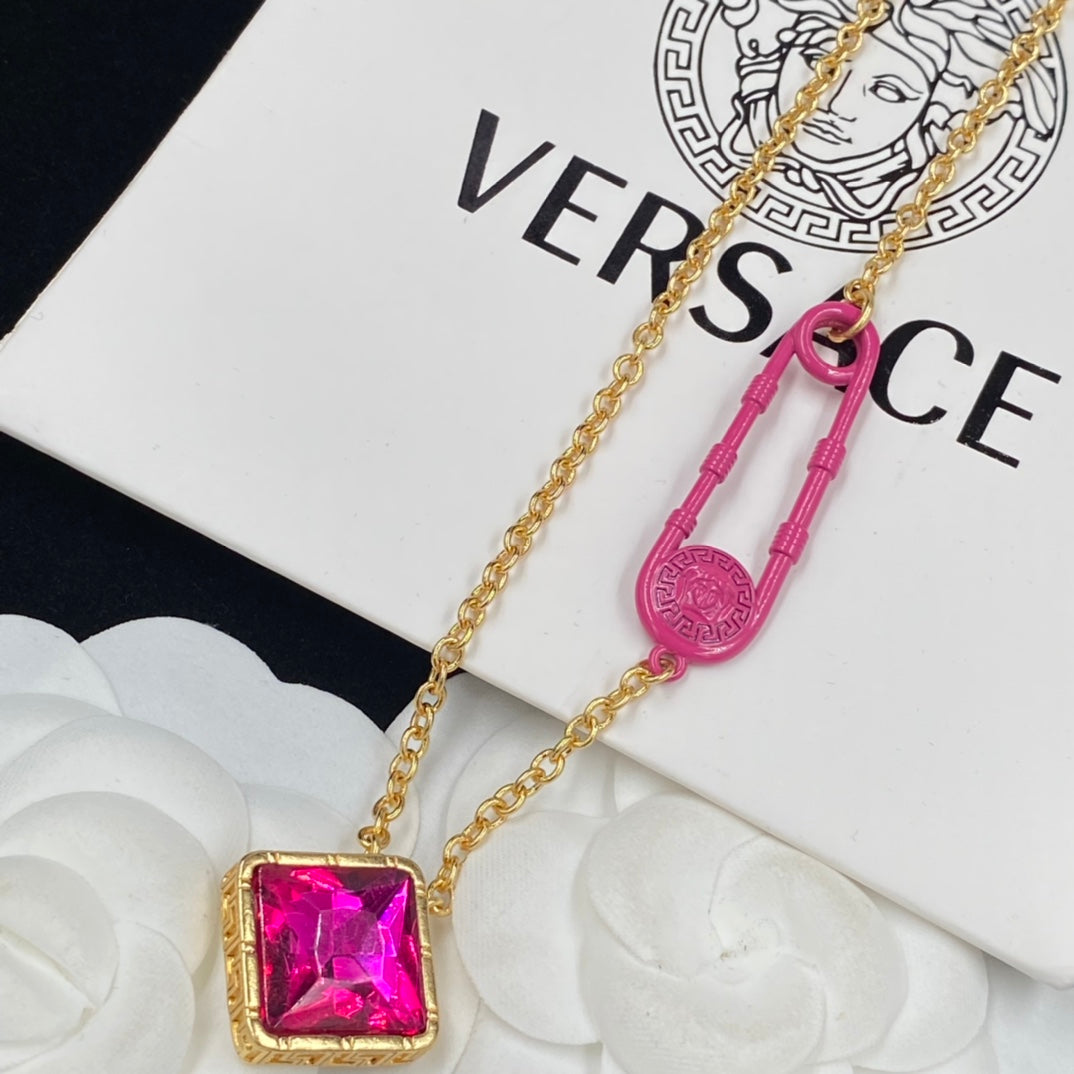 55QV360X Popular Necklaces