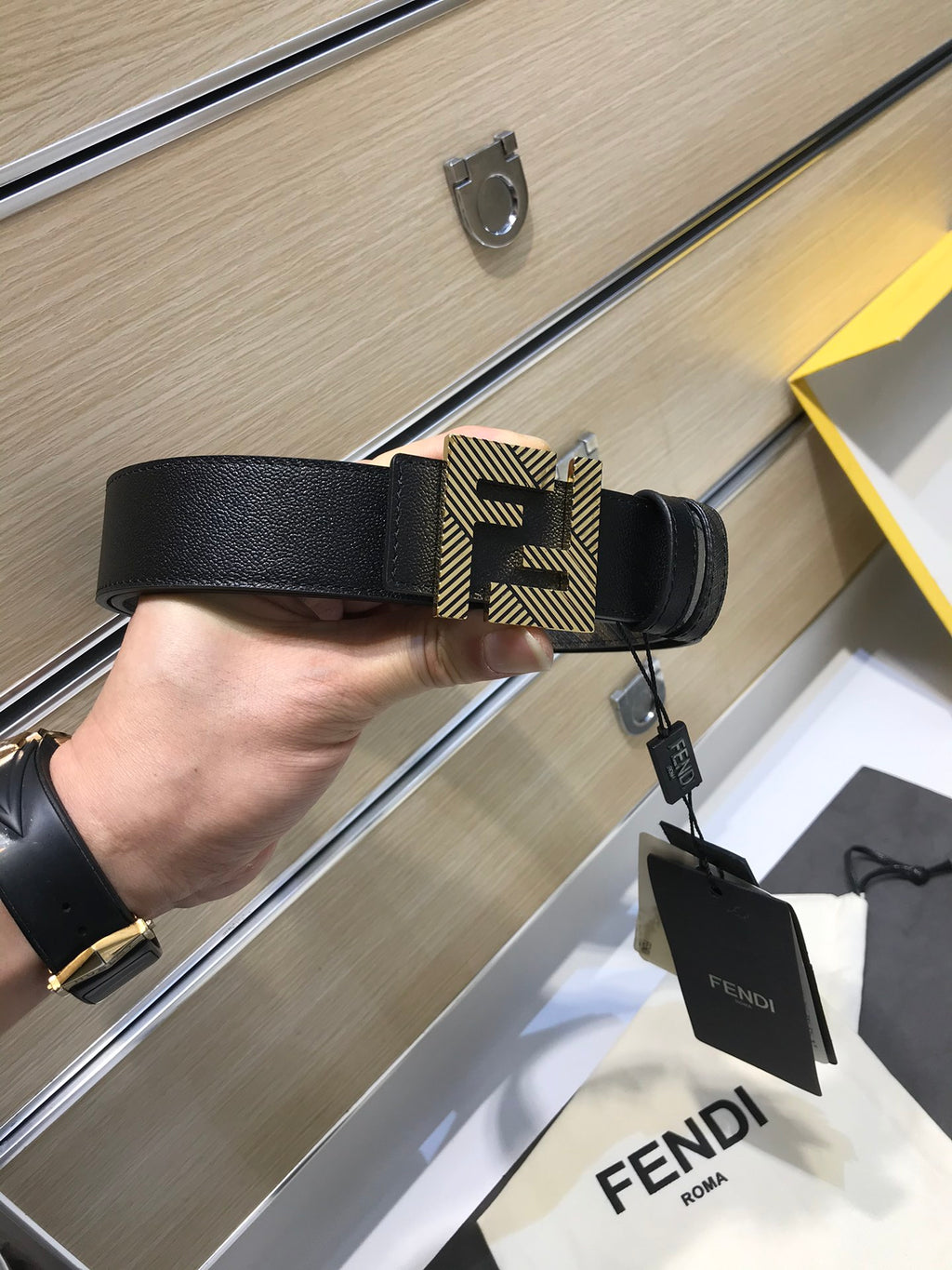 14F77P Popular   High quality belt With full package