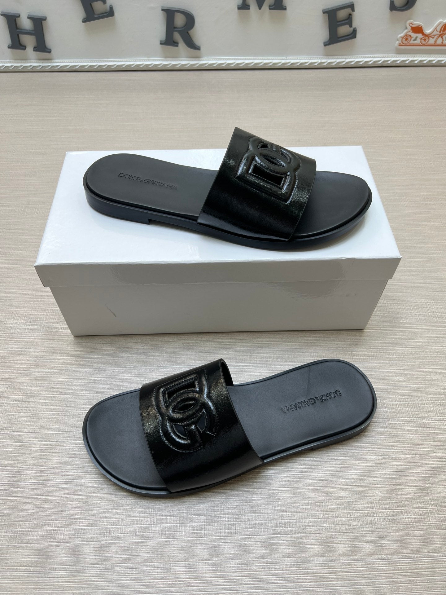54A64Z Popular slippers