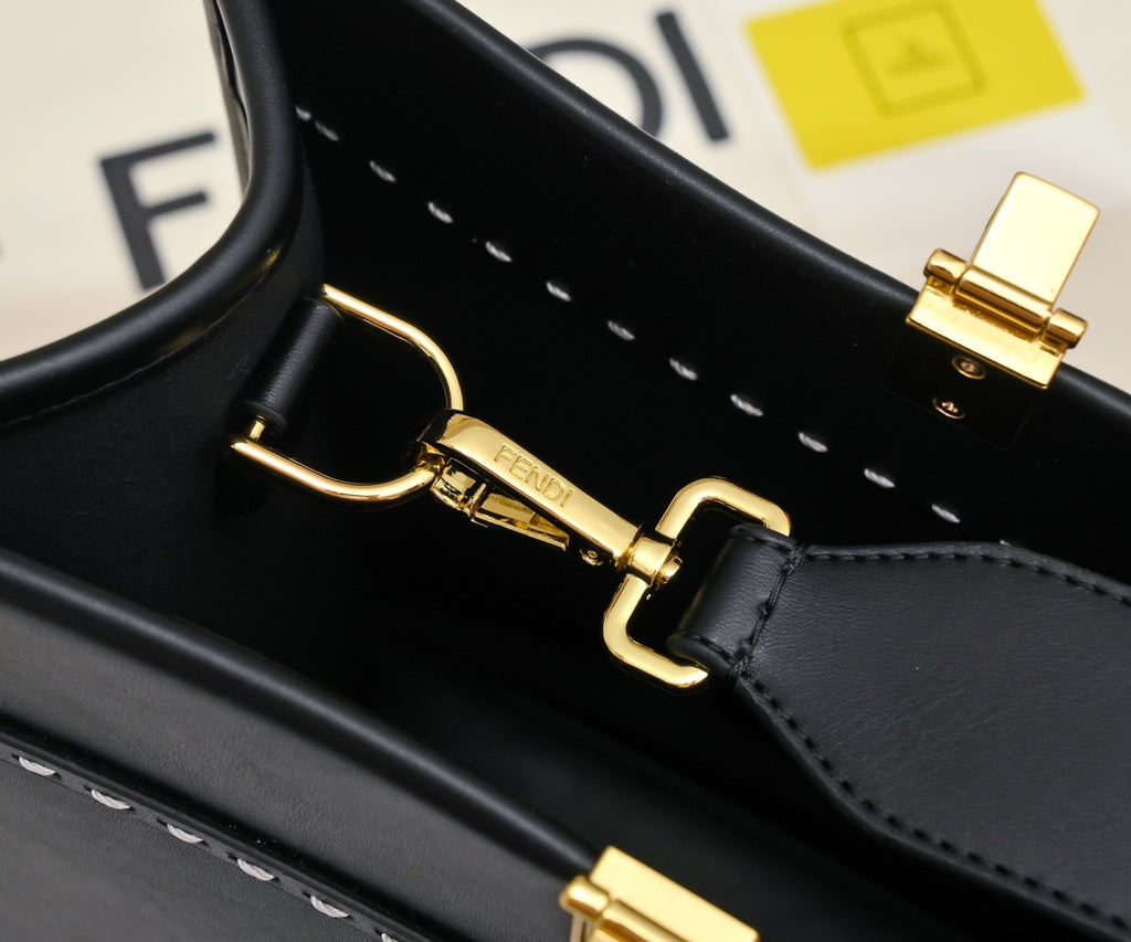 136PF104B Popular leather bag
