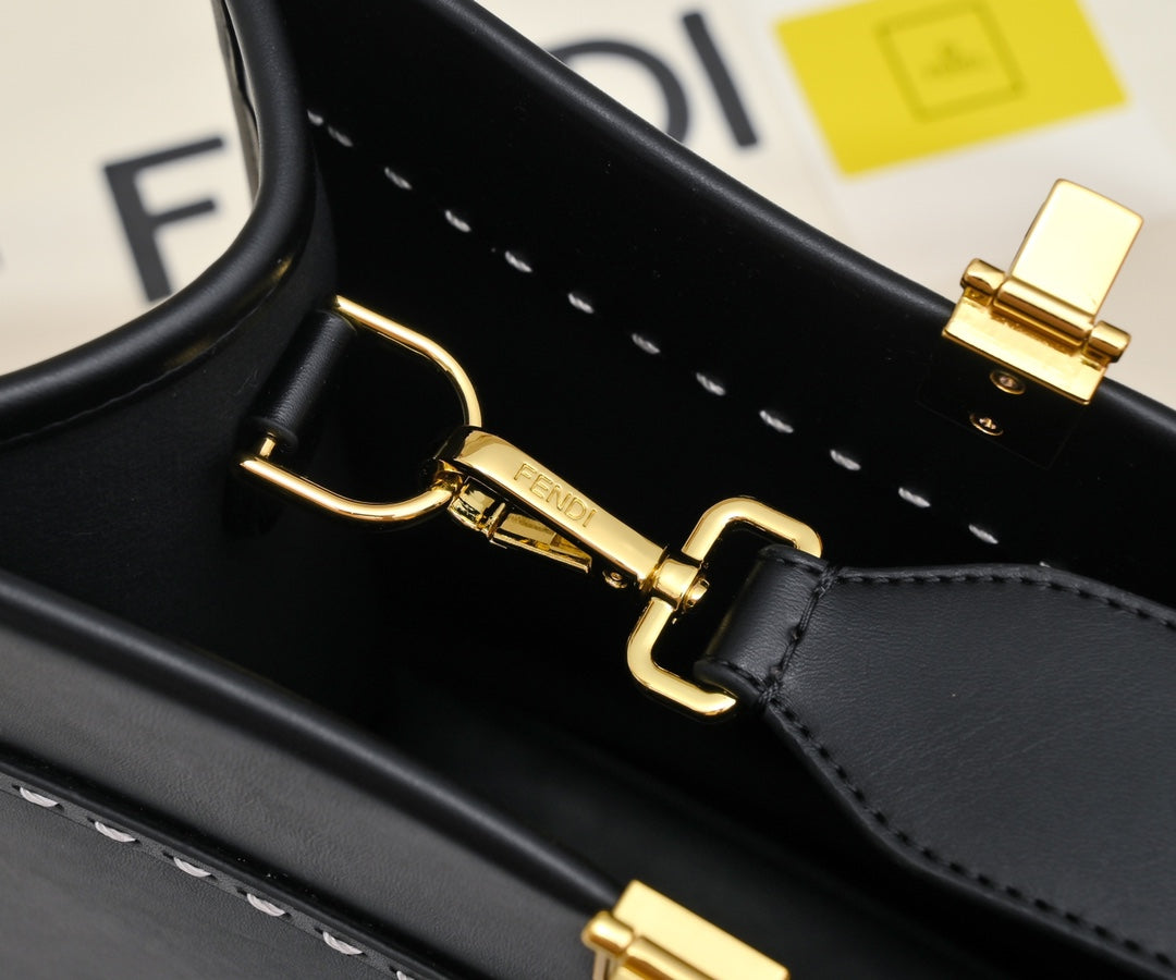 136PF104B Popular leather bag