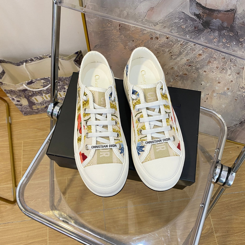 1XD67Z Popular shoes
