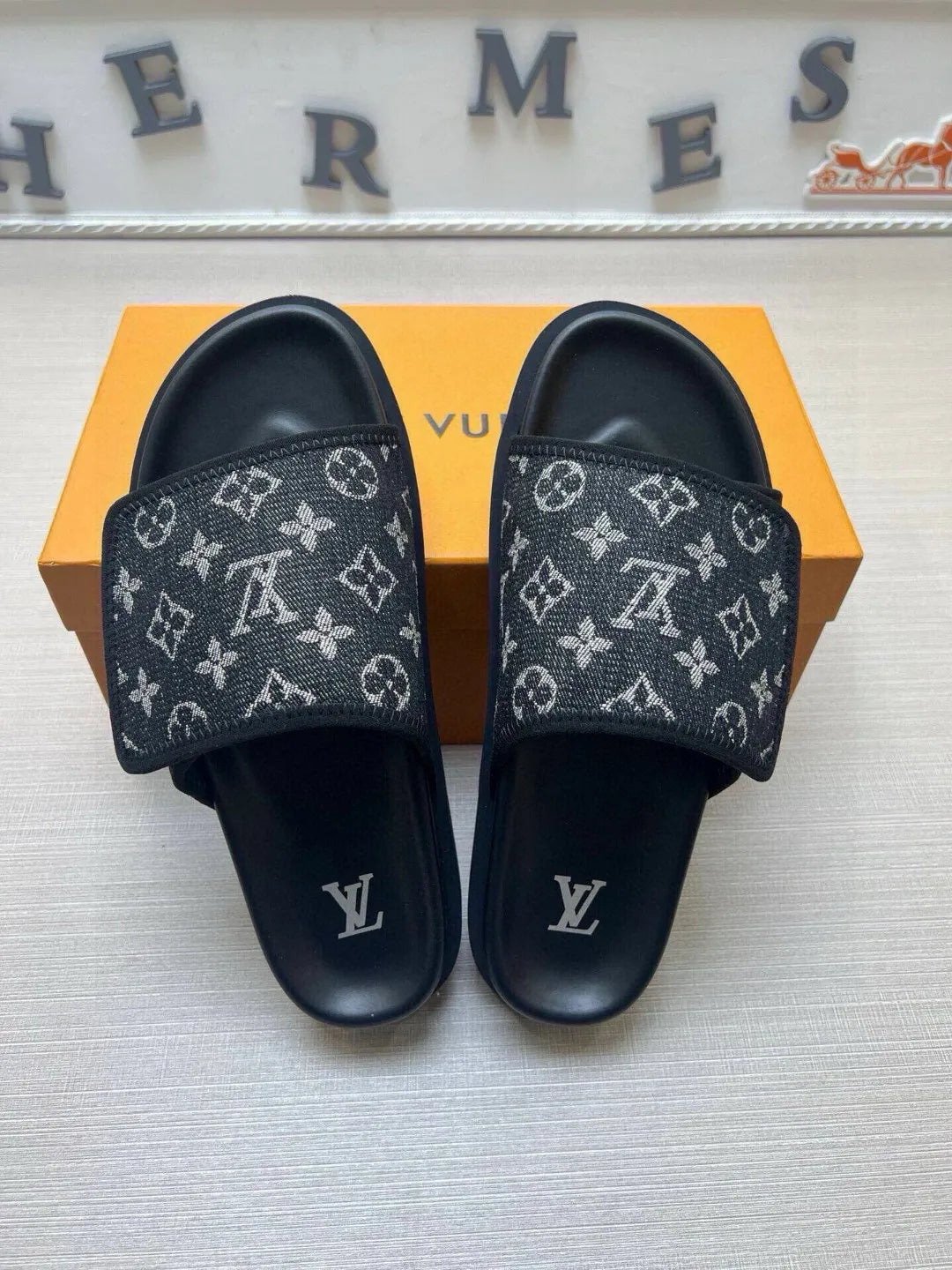 5QE2Z Popular Slippers