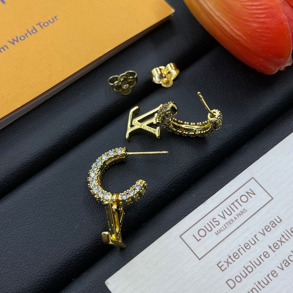 14E609E Popular Earrings