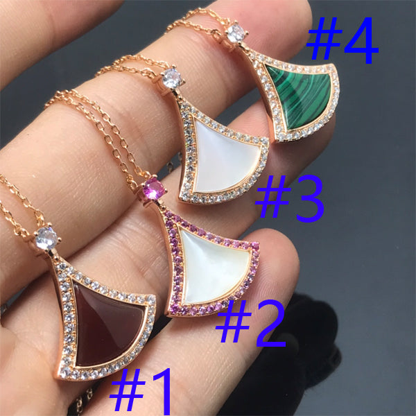 55QS410X Popular Necklaces