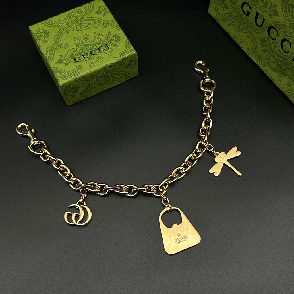 336BB5A  Popular bag 's charms accessories