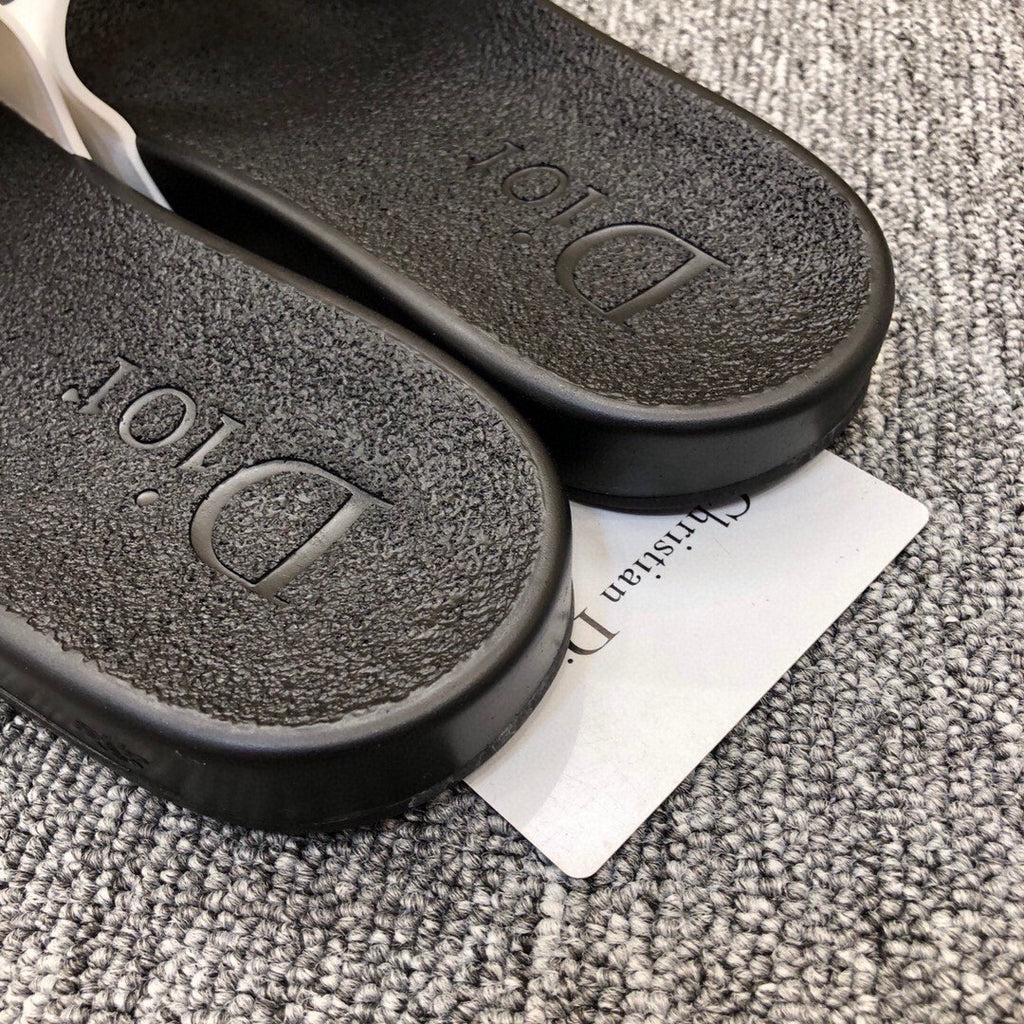 5LD216Z Popular Slippers