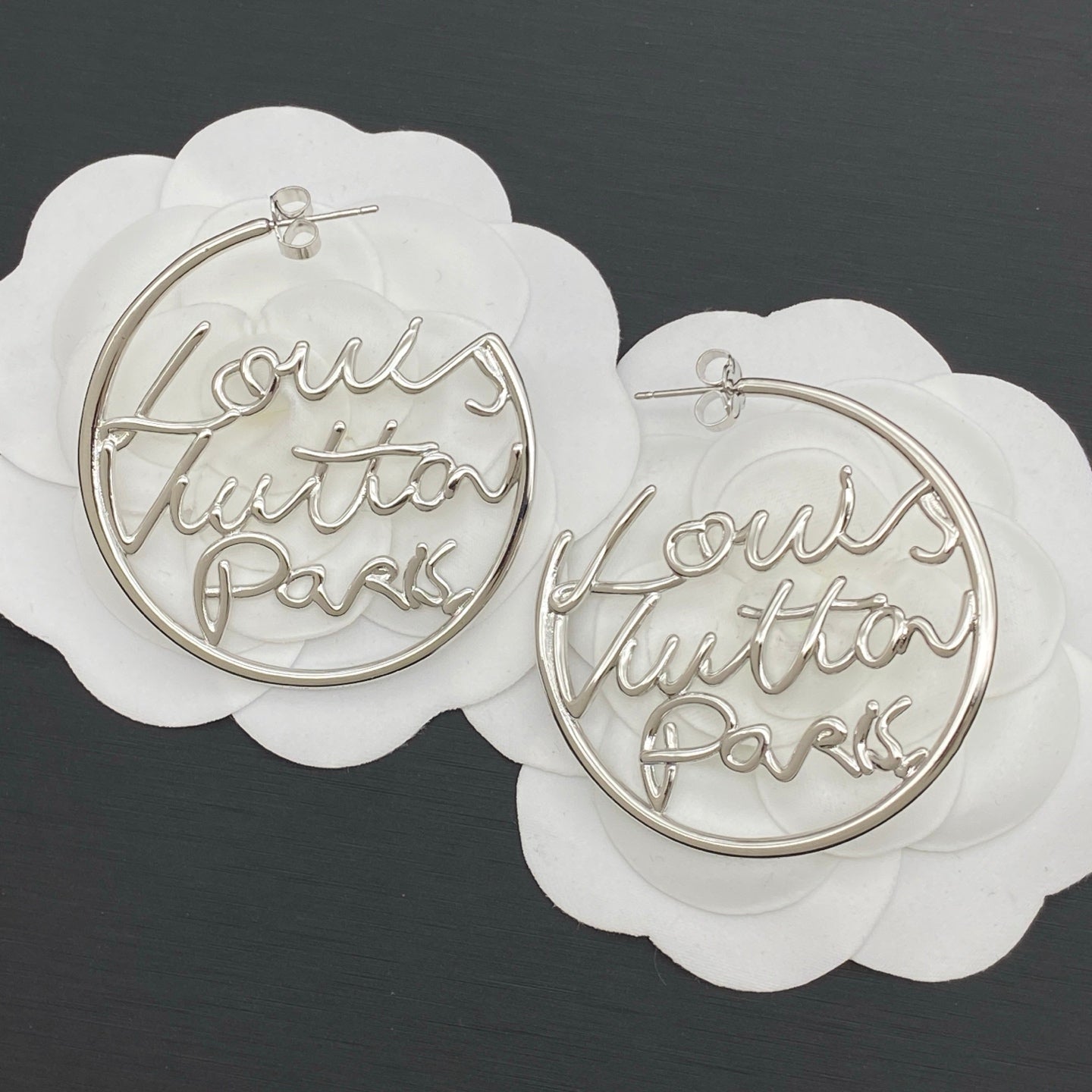 15ZE36E Popular Earrings