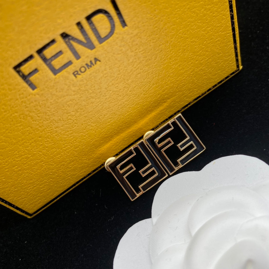 1NF193E Popular   Earrings