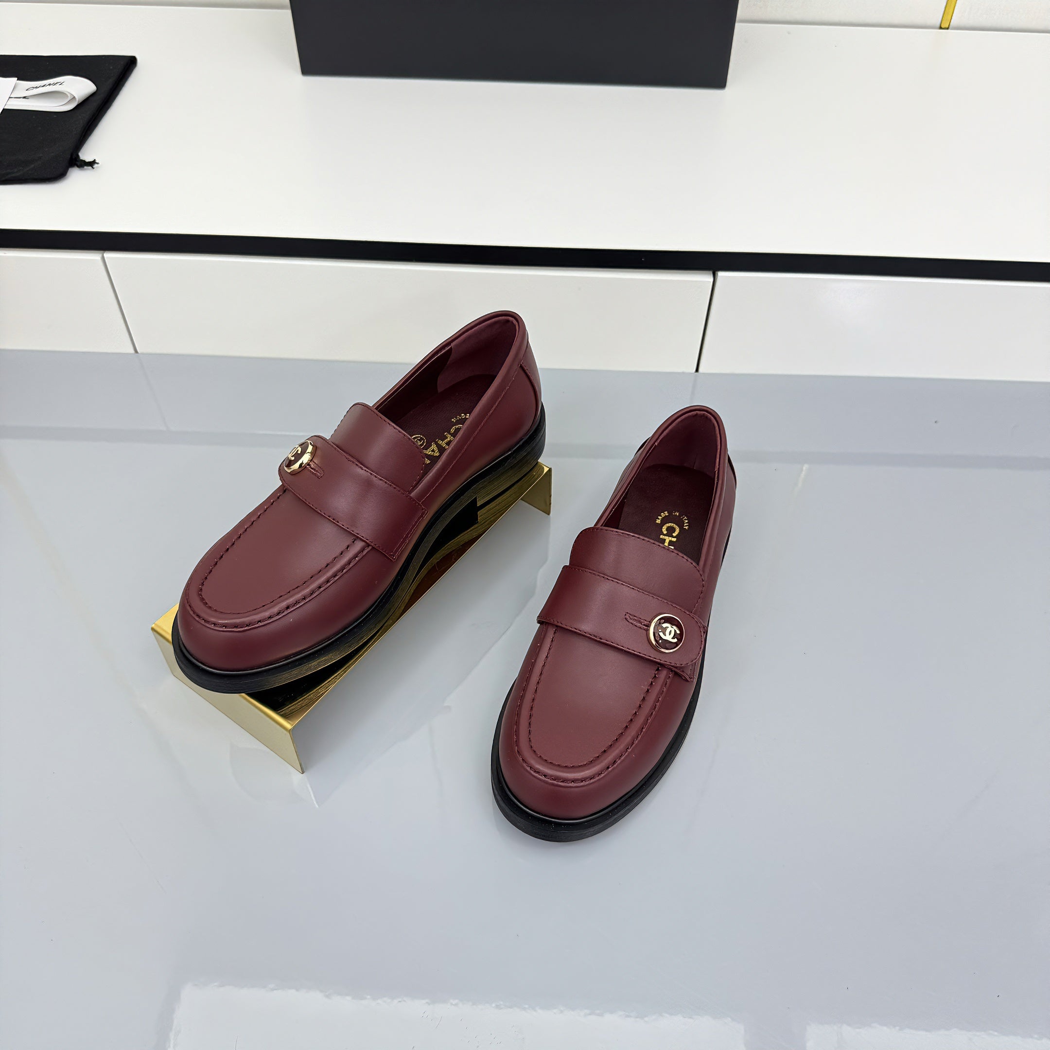 2105QC390Z Popular high-quality leather Shoes