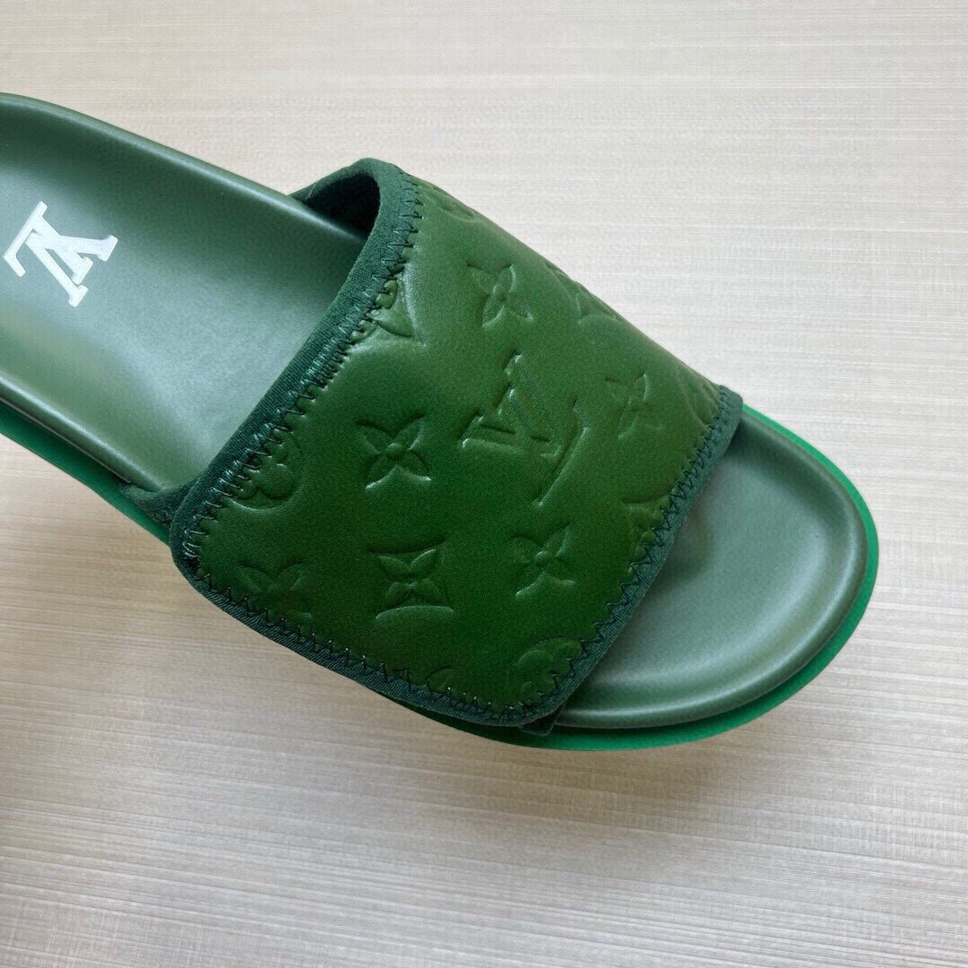 5LE210Z Popular Slippers