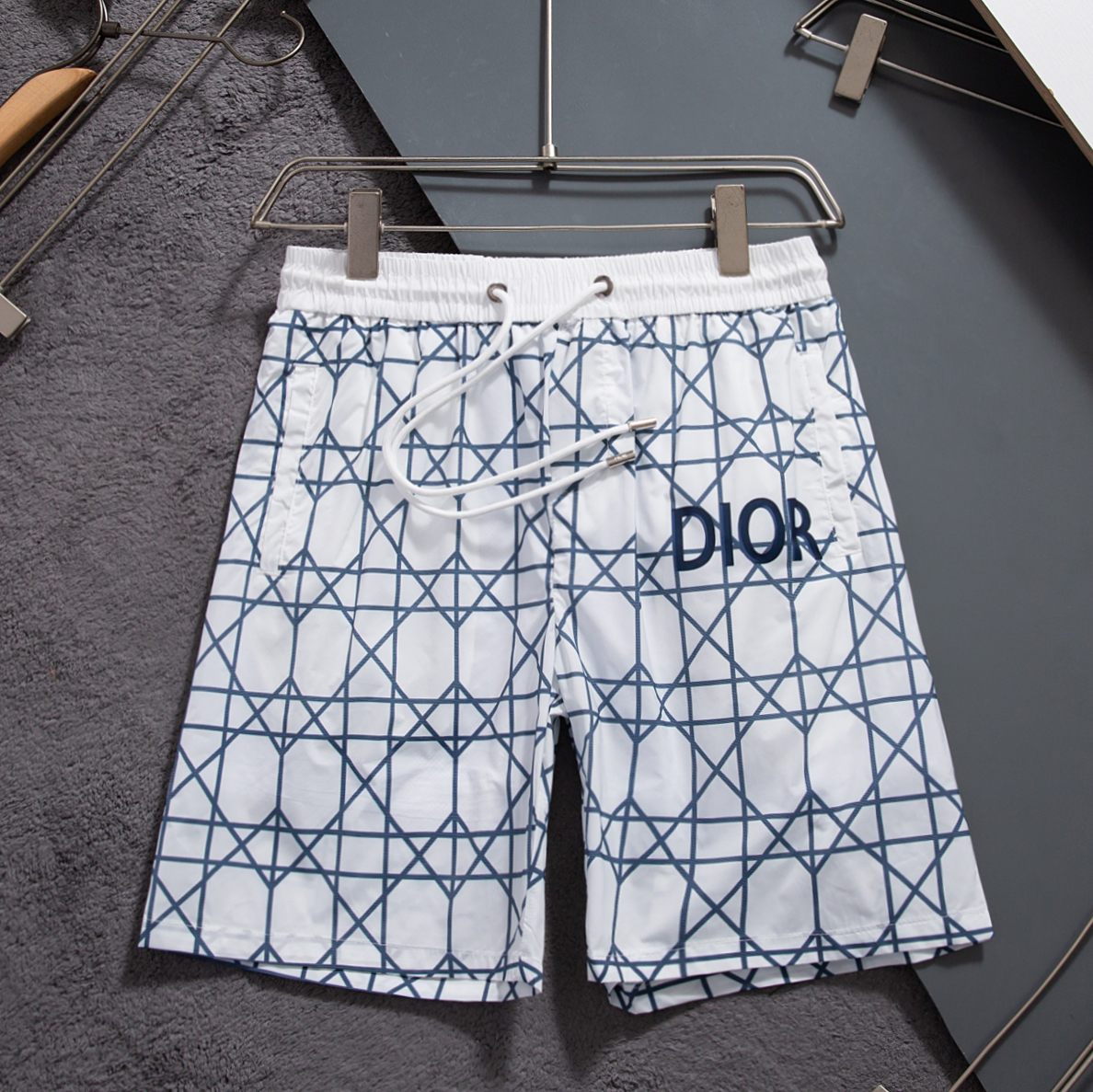 136ND24U Popular shorts