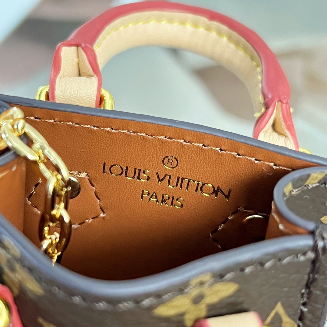 35ZE7A Popular bag 's charms accessories
