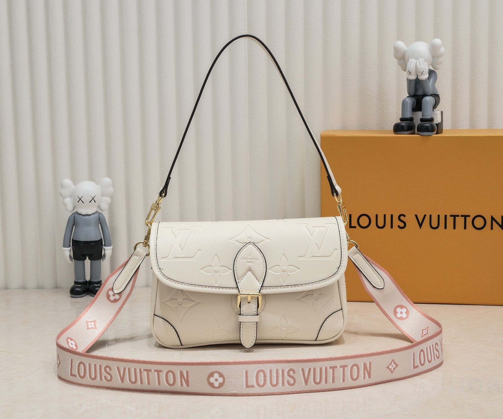 136PE40B Popular leather bag