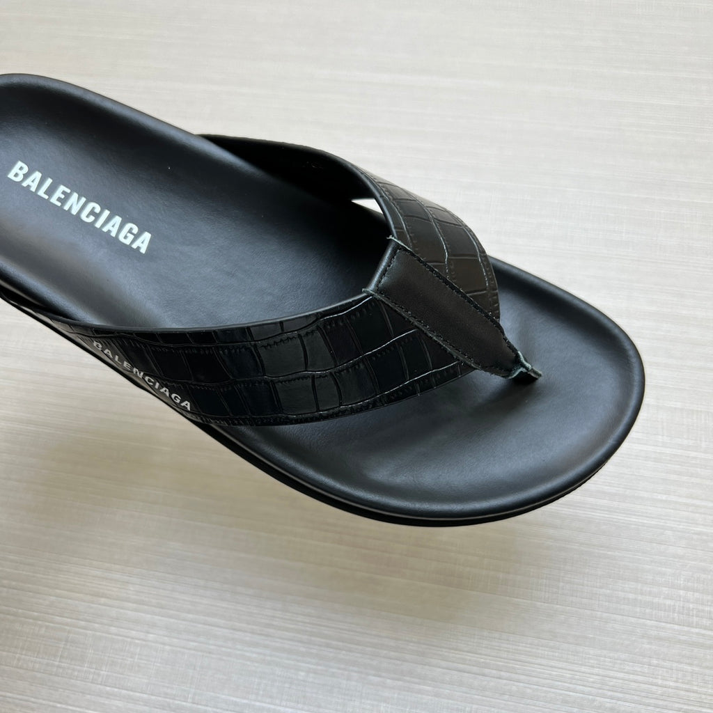54J98Z Popular slippers