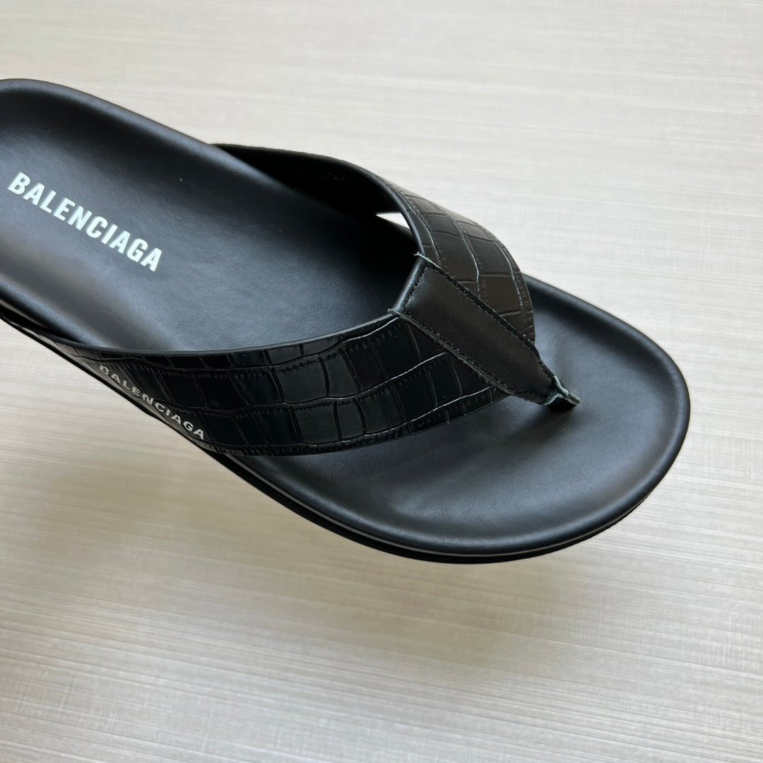 54J98Z Popular slippers
