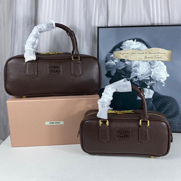 146PA151B Popular leather bags