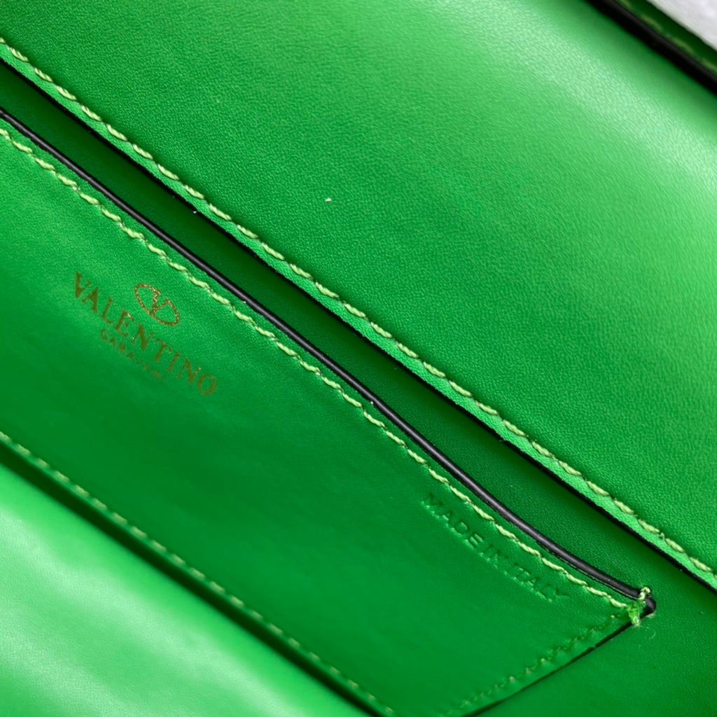 1WVL119B Popular bag