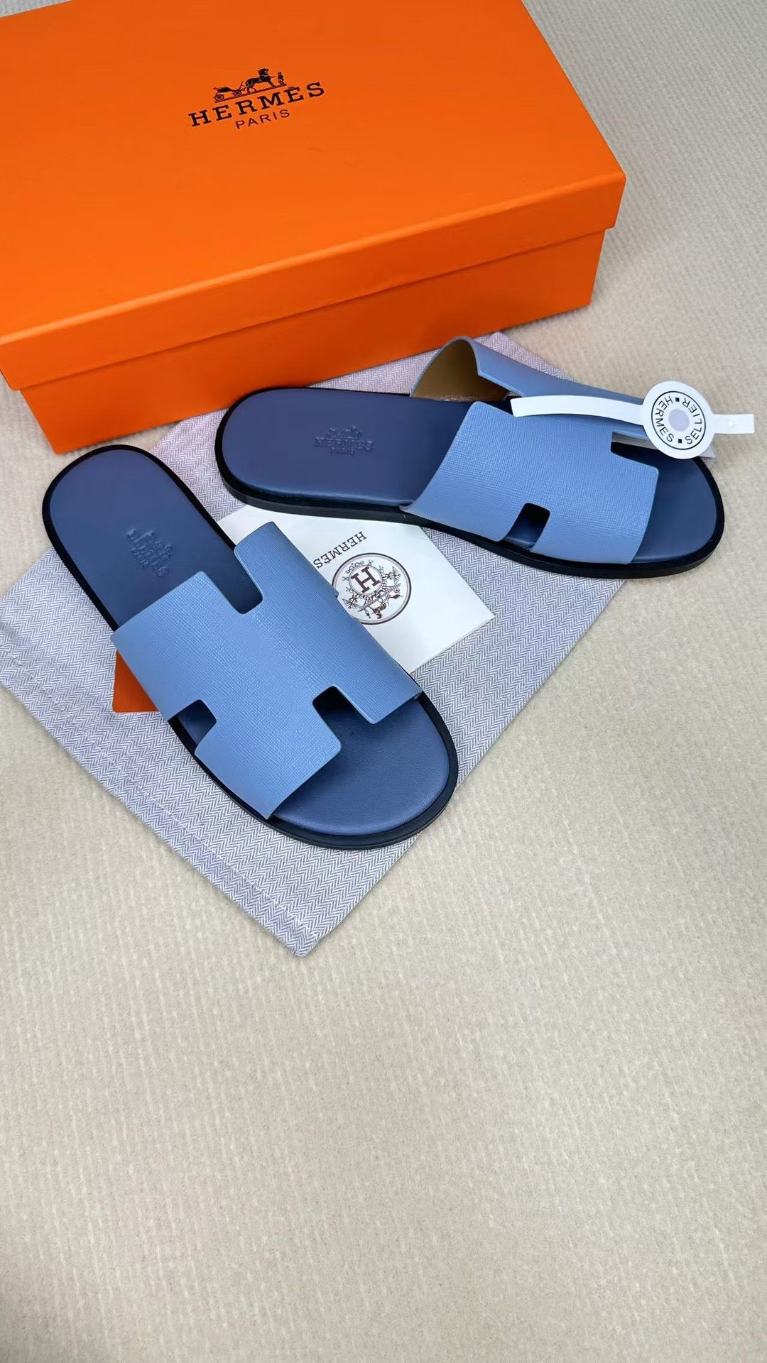 Z2X66H15 Popular high-quality leather Shoes