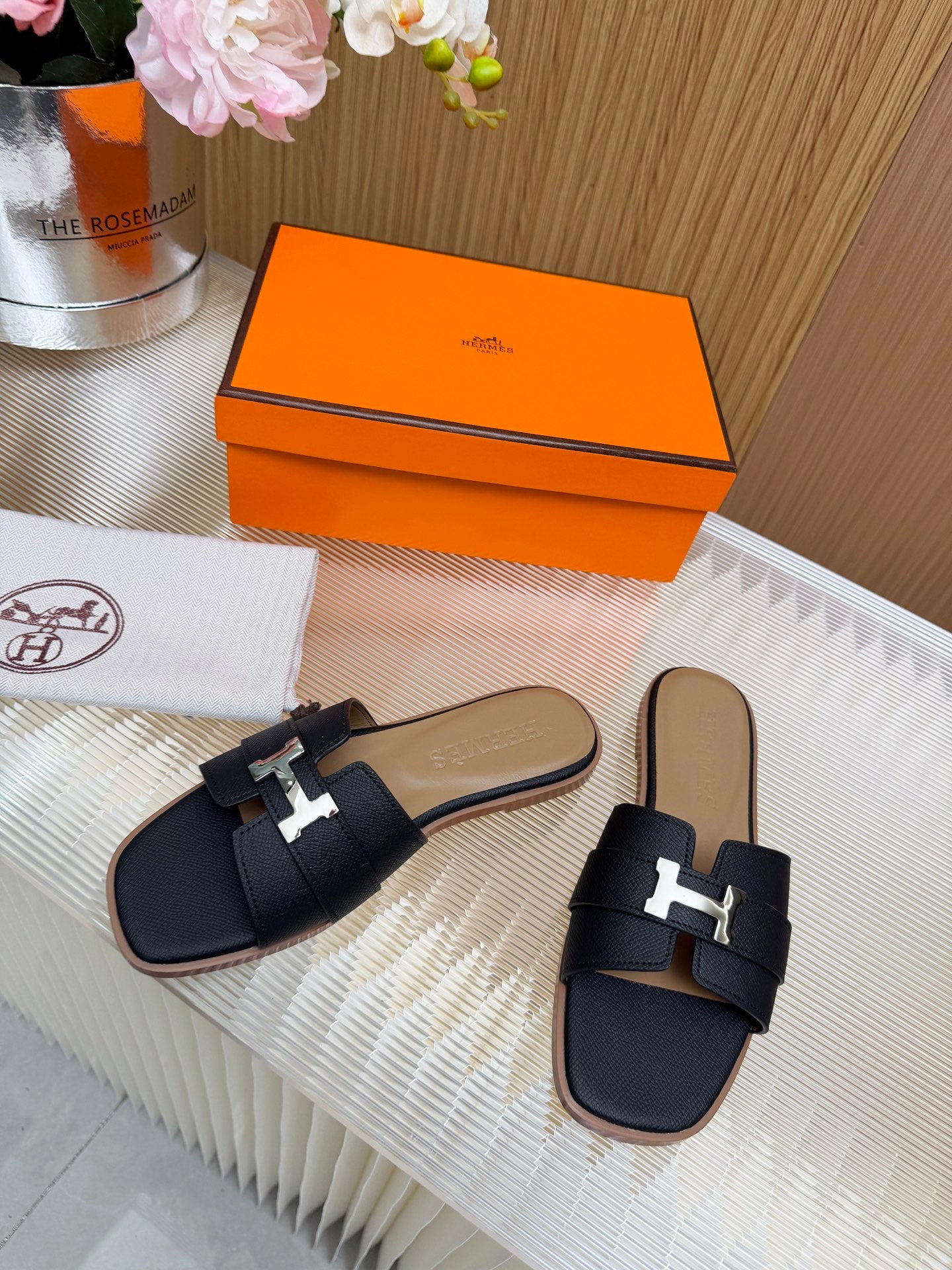 Z2X66H4 Popular high-quality leather Shoes