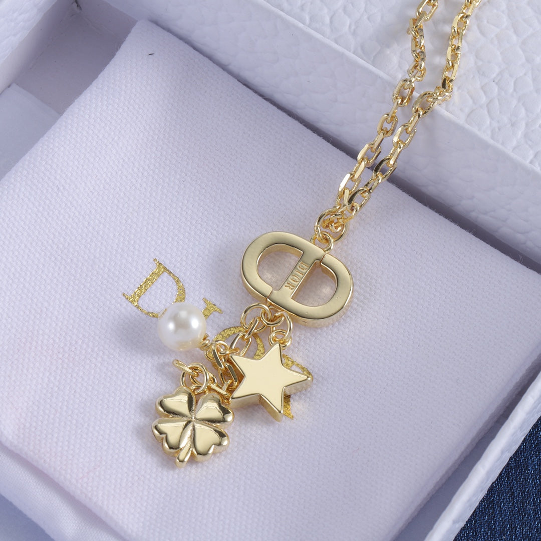 175RD25X Popular  Necklaces .