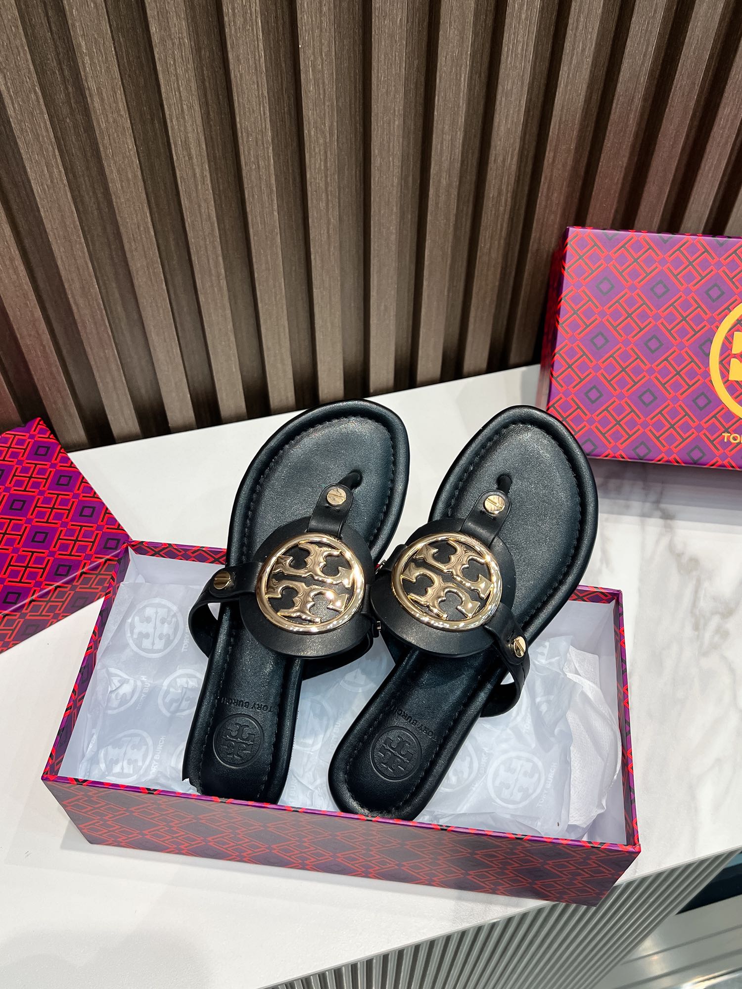 255QA34Z Popular leather shoes